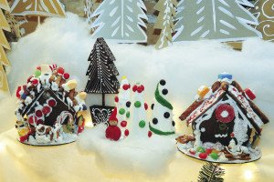  Participants can create their own gingerbread houses. | Michael Anderson