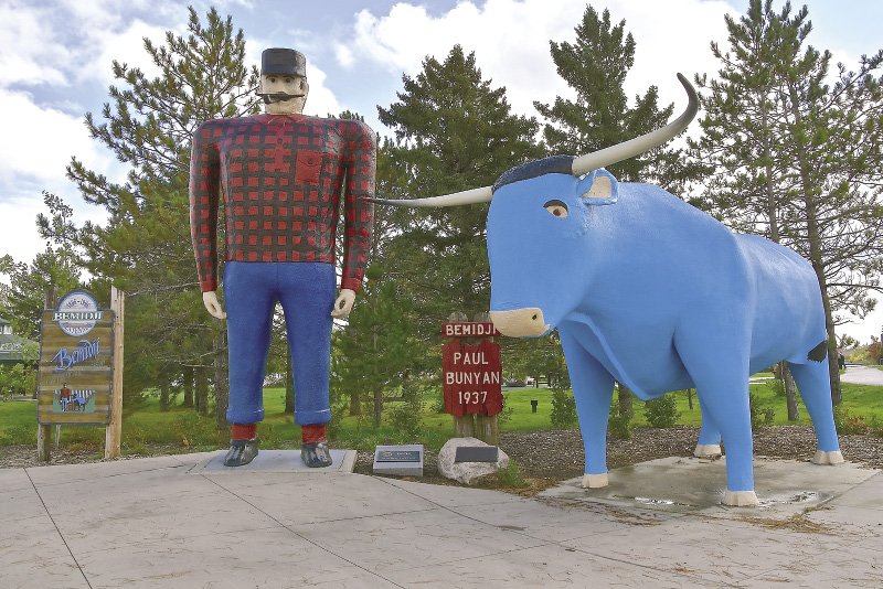 Paul Bunyan & Babe the Blue Ox